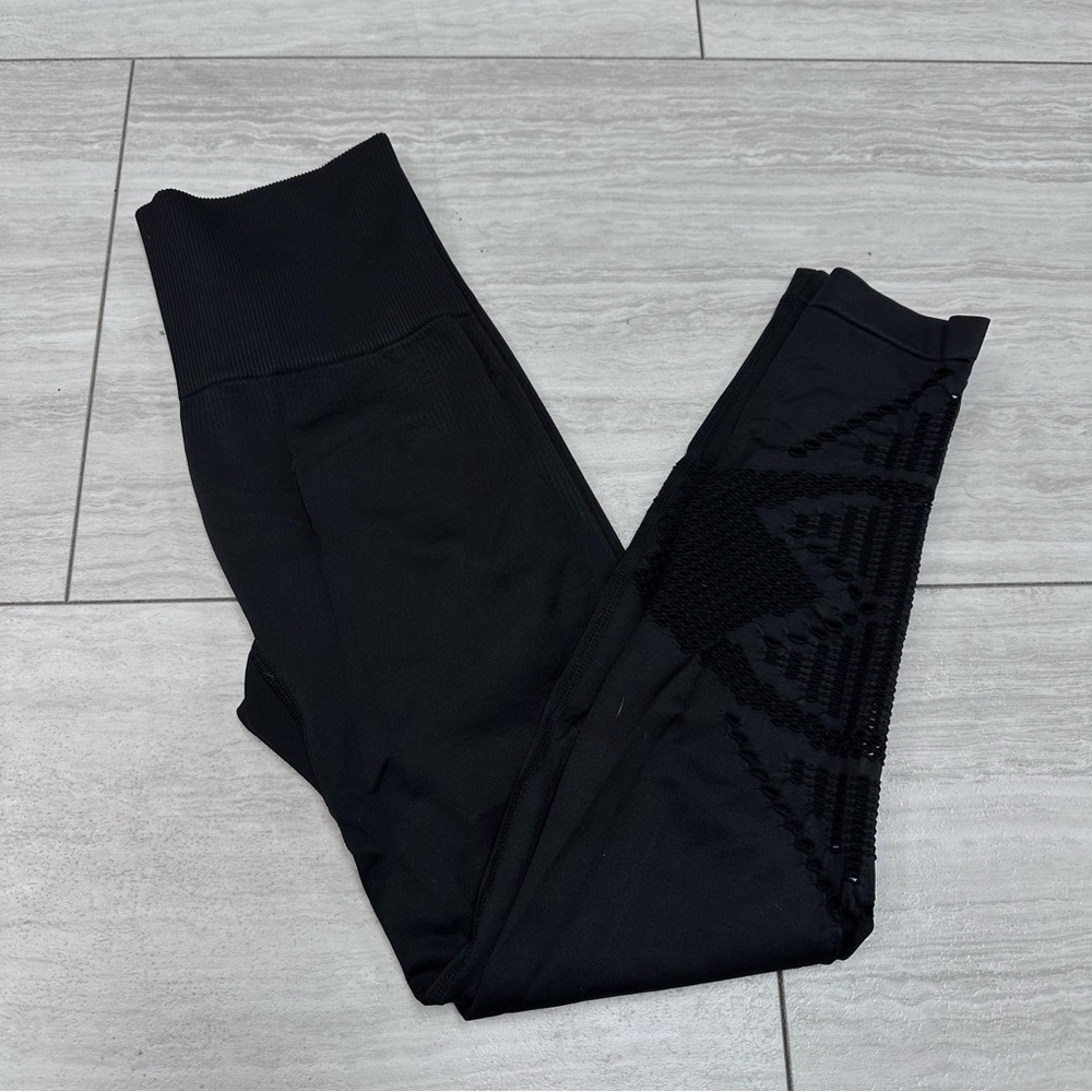 Black PINK leggings